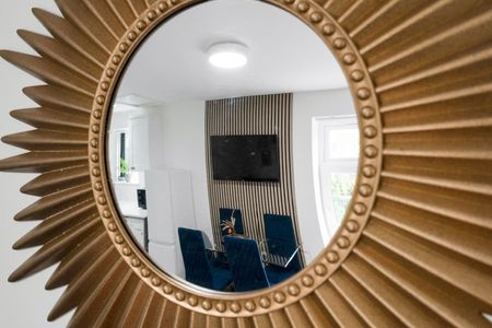 Bruce Street - Photo 2