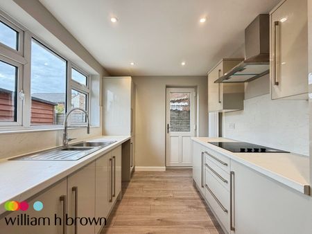 Mandy Close, Ipswich - Photo 3