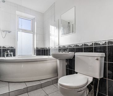 2 Bed Semi-Detached House, Nora Place, LS13 - Photo 5