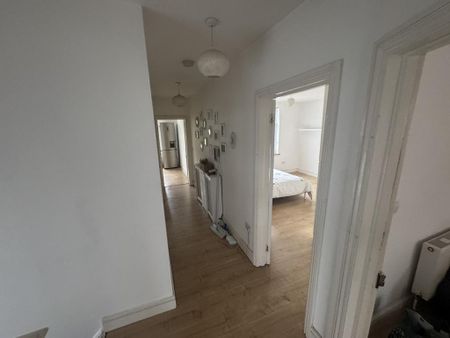 3 bedroom semi-detached house to rent - Photo 3