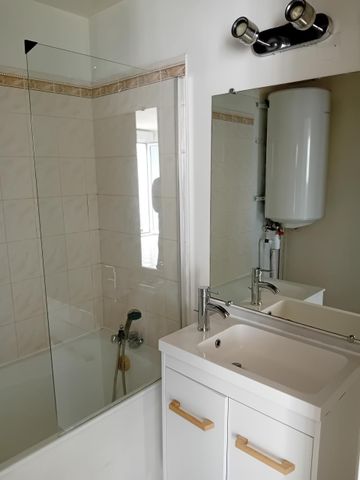 Location Appartement 2 pièces 40m² MELUN 77000 - Photo 3