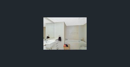 Beachside living at its best - Photo 3