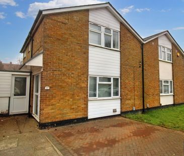 Bedwell Crescent, Stevenage, Hertfordshire - Photo 3