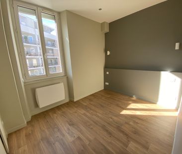 Location Appartement 2 pièces 46m² - Photo 2