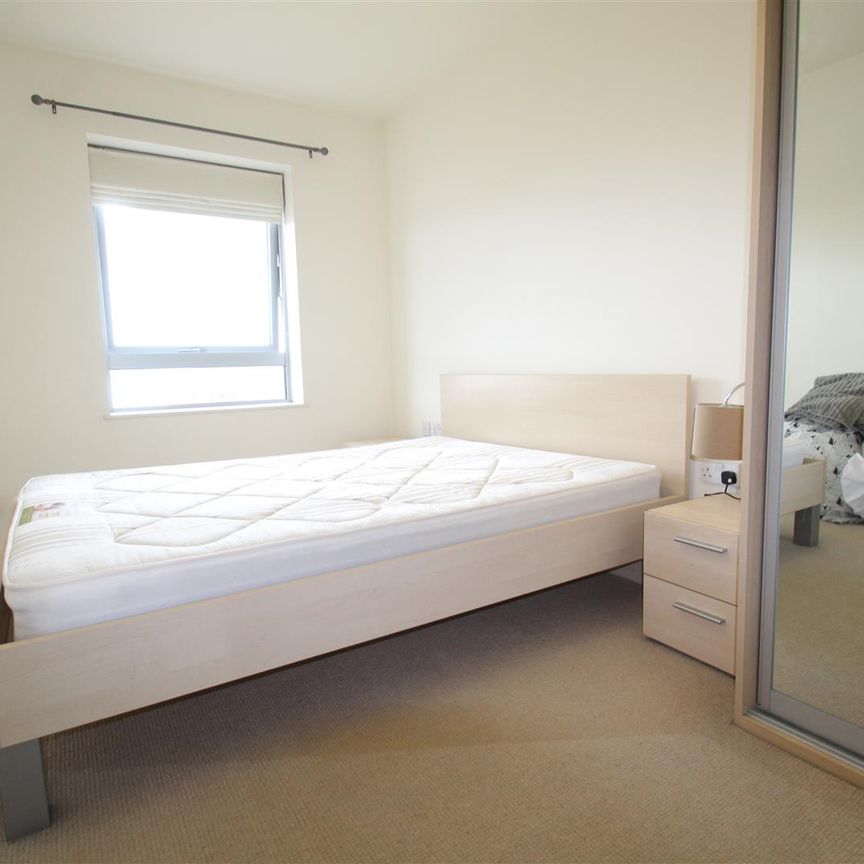 Windsor Court, Mostyn Grove, Bow - Photo 1