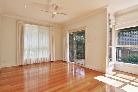 6 Clark Street, Sandringham. - Photo 4