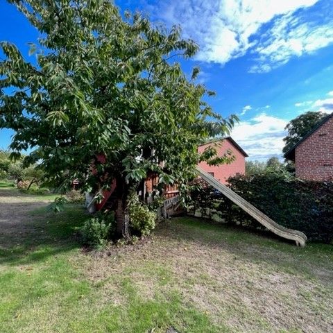 Wunderschönes Einfamilienhaus in ruhiger Lage mit hervorragender Anbindung nach Wolfsburg - Photo 1