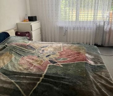 4 Zimmer Wohnung an zentraler Lage mit Sitzplatz - Photo 4
