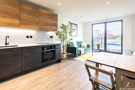 Glasswater Locks, Belmont Row, Birmingham, B4 - Photo 2