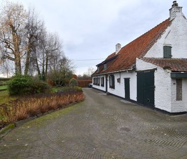 Charmante hoeve met 3 slaapkamers in Aalbeke - Photo 1