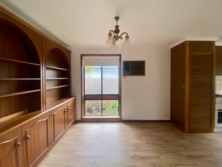 1/12 Staverly Road, Herne Hill - Photo 4