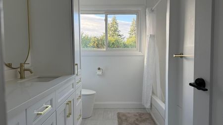 For Lease - 1045 Beaufort Avenue, Oshawa, Ontario - Photo 3