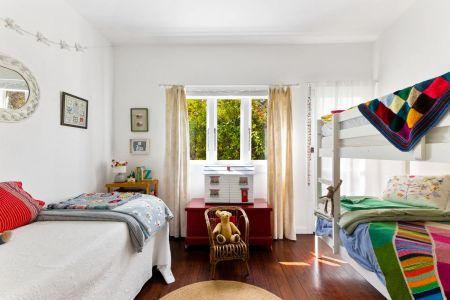 Charming Cottage With Studio, Lush Gardens & Peaceful Surrounds! - Photo 4