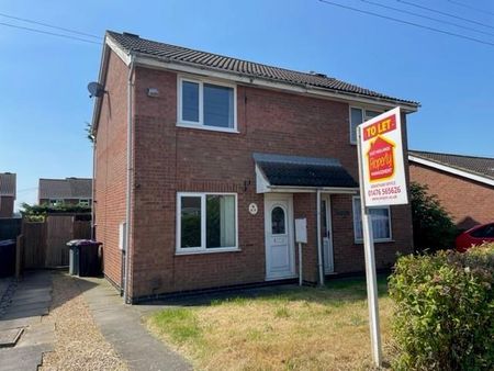 2 bedroom semi-detached house to rent - Photo 3