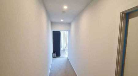 High-quality One Bed Apartment - Photo 5