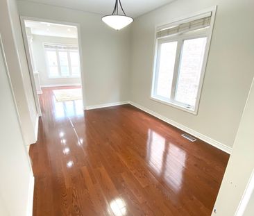 For Lease - 17 Littleriver Court, Vaughan, Ontario - Photo 2