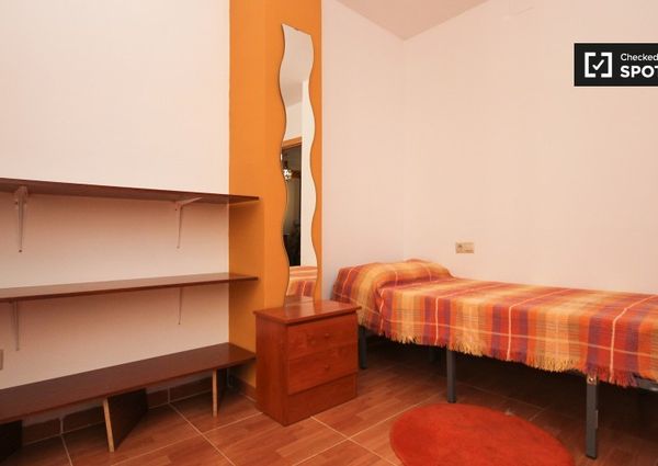 granada, Andalusia 18002