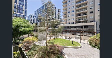 Central apartment in Mascot's connected preconct - Photo 5