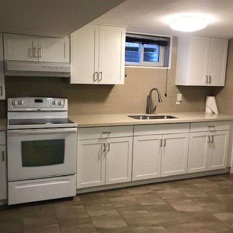 For Lease - 233 Shawnee Circle, Toronto, Ontario - Photo 1