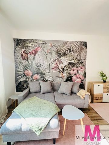 Exklusive, frisch sanierte und möblierte 2-Zimmerwohnung in zentraler Lage in Nürnberg - Photo 2