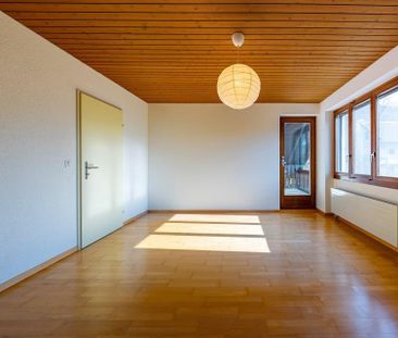 Heimelige und ruhige 3 Zimmer-Wohnung in einem Einfamilienhaus - Foto 1