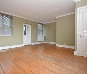 2 bedroom cottage to rent - Photo 3