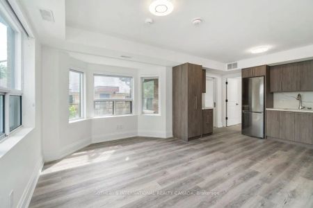 44 Larkin Avenue #B - Photo 2