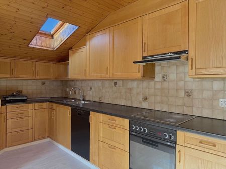 «HEIMELIGE DACHWOHNUNG AN RUHIGER LAGE» - Foto 3