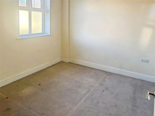 Arthur Street, Aldershot, Hampshire, GU11 1HL - Photo 1