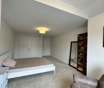 For Lease - 26 Stanhope Court, Barrhaven, Ontario - Photo 3