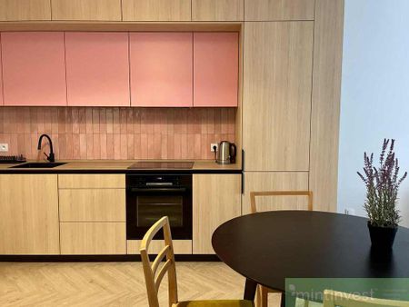 Stare Miasto, 2 pokoje + winda i miejsce postojowe - Photo 2