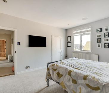 4 bedroom detached house to rent - Photo 6