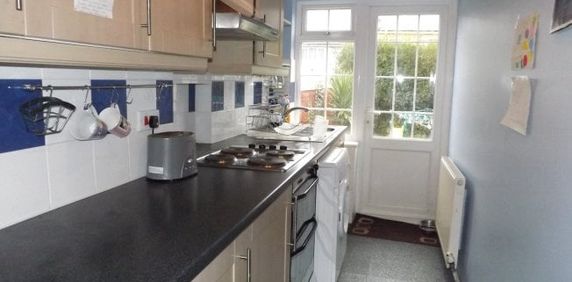 Hungerford Road, Plymouth, PL2 - Photo 2