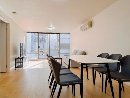 Secondary Room - Photo 1