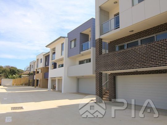 Awesome Specs, Massive Interiors, Perfect Home!! - Photo 1