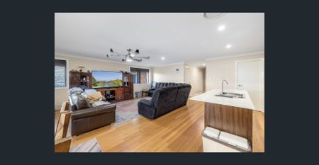 Impressive Innes Lake Home - Photo 5