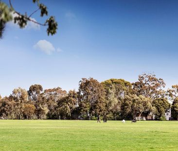 2/150 Shaftesbury Parade, Thornbury VIC 3071 - Townhouse For Rent |... - Photo 3