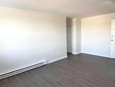 For Lease - 357 Wilson Road Unit# 215, Oshawa, Ontario - Photo 4