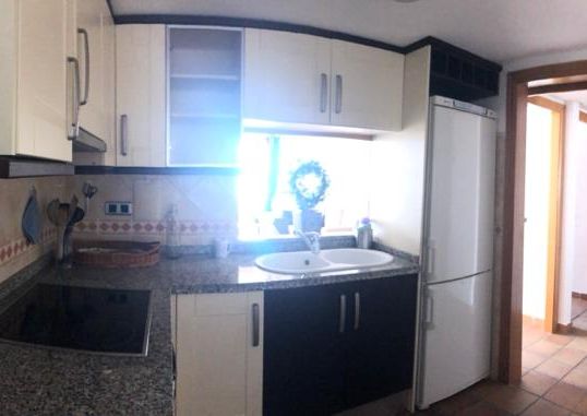 Se alquila apartamento para todo el año en Altea