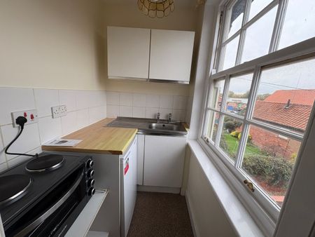 Castlegate, Newark, Notts, NG24 - Photo 3