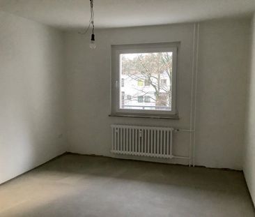 Willkommen zu Hause! 3-Zimmer Wohnung mit Balkon und Blick ins Grüne - Photo 1
