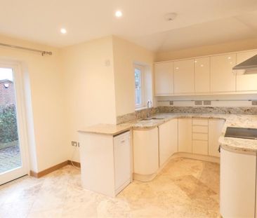 2 bedroom detached house to rent - Photo 6