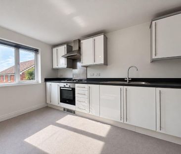 4 bedroom townhouse to rent - Photo 5