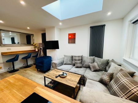 Marine Parade, Eastbourne - Photo 2