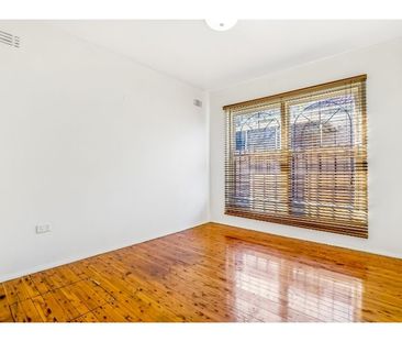 Conveniently Located 1 bedroom Apartment! - Photo 2