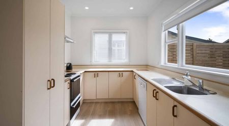 Renovated and ready to roll on Regent! - Photo 4