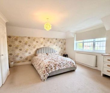 3 bedroom detached house to rent - Photo 3