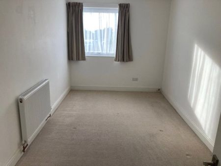 1, Sutton Court - Photo 3