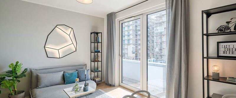 Smyles - Neubau in Schöneberg: Design-Studio mit EBK & ruhigem Balkon - Foto 1