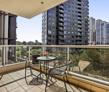 Harbour Bridge & Water Views in An Unsurpassed Location within "The... - Photo 1